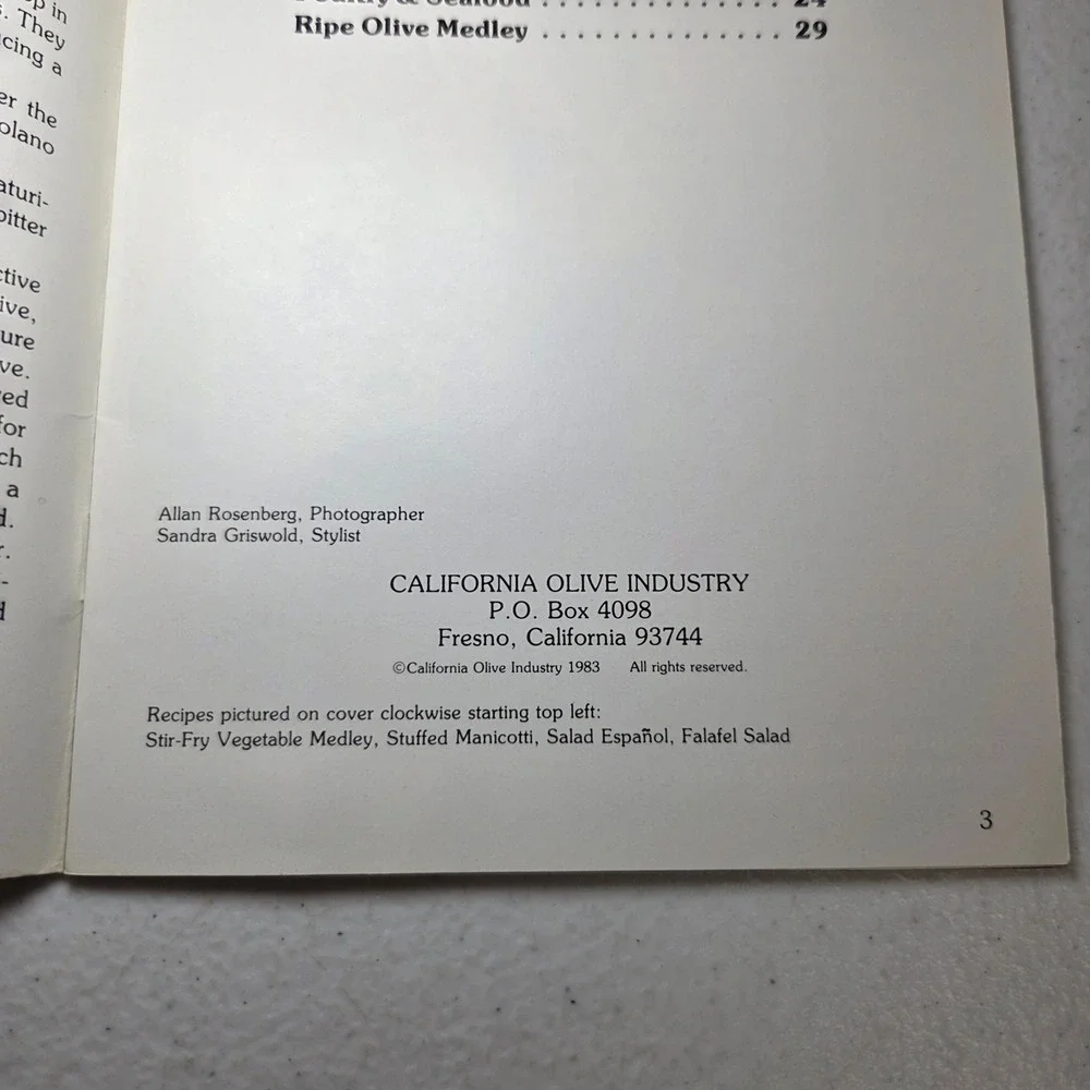 The Itinerant Ripe Olive Guide To The Use Of California Ripe Olives 1983